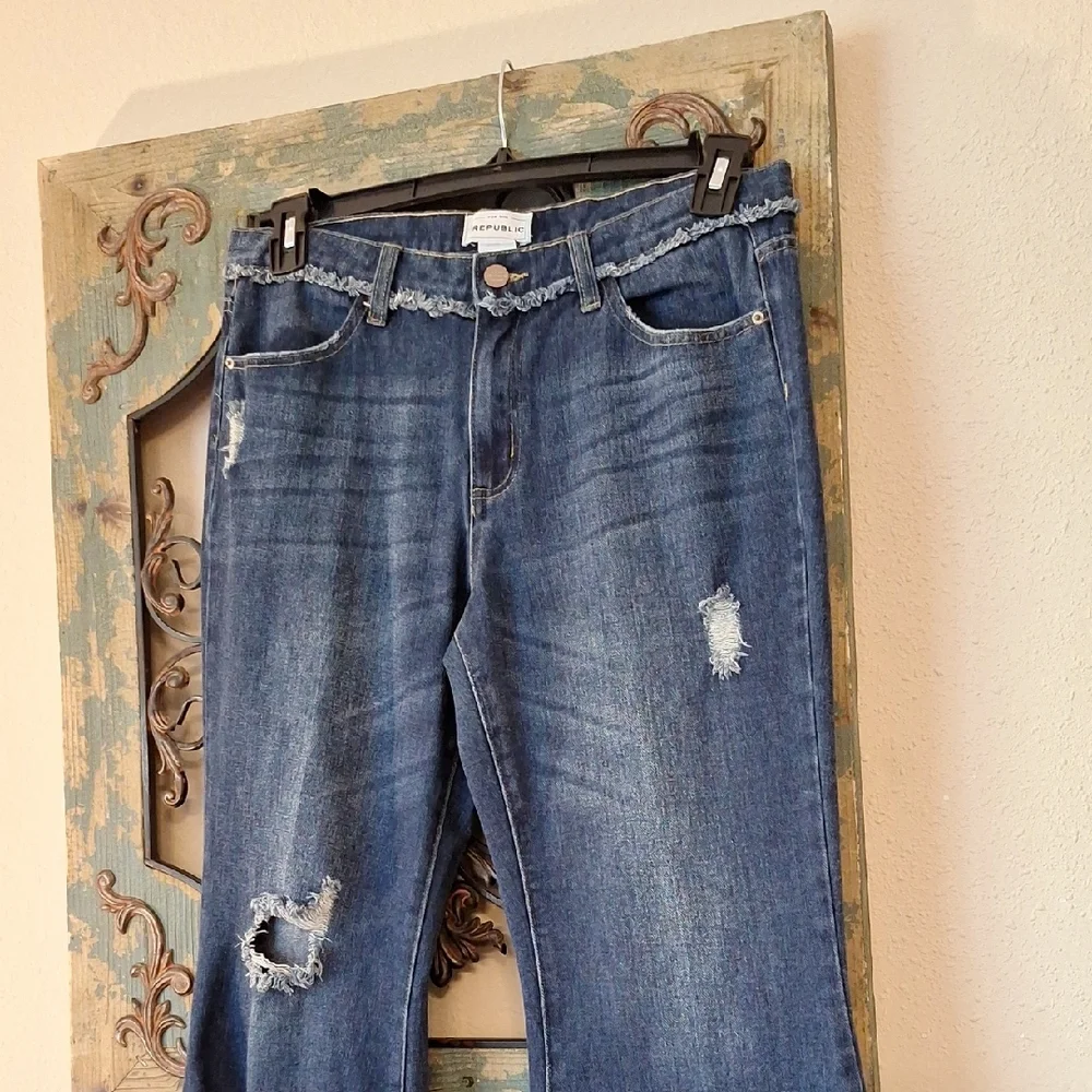 For The Republic Dark Blue Frayed Hem Wide Leg Jeans. NWOT Size 10 - Picture 8 of 11